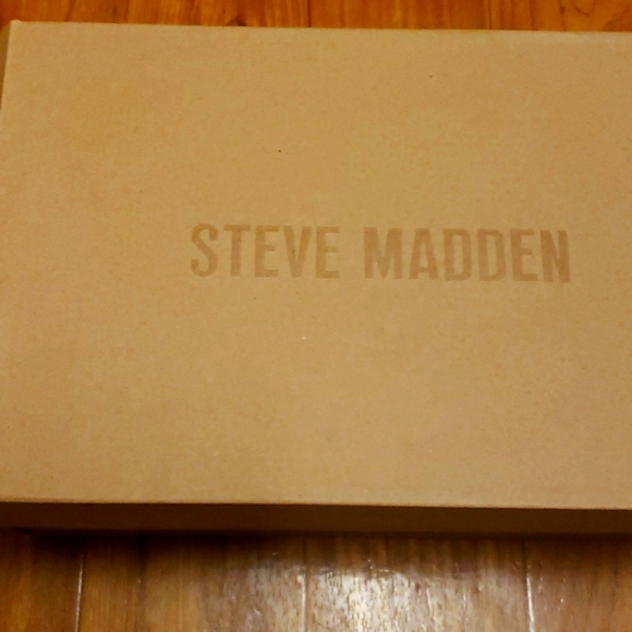 ❤Steve Madden silver star shoe❤ - Picture 9 of 9